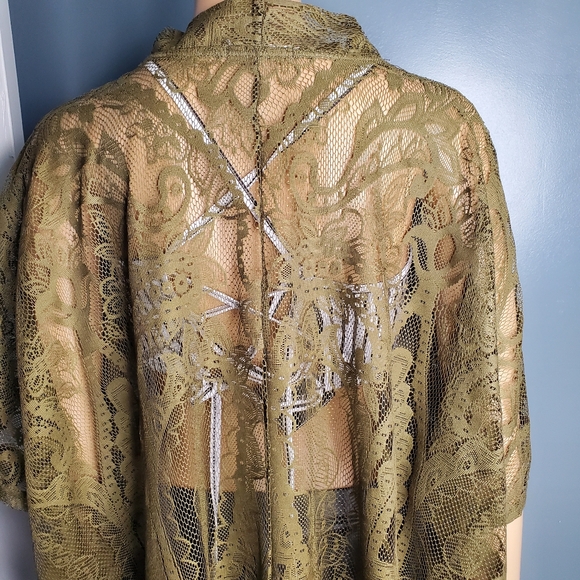 EMERETTE OPEN MESH Cover Up DARK GREEN Shawl SZ M Kimono FRINGE GREAT CONDITION - Picture 7 of 14